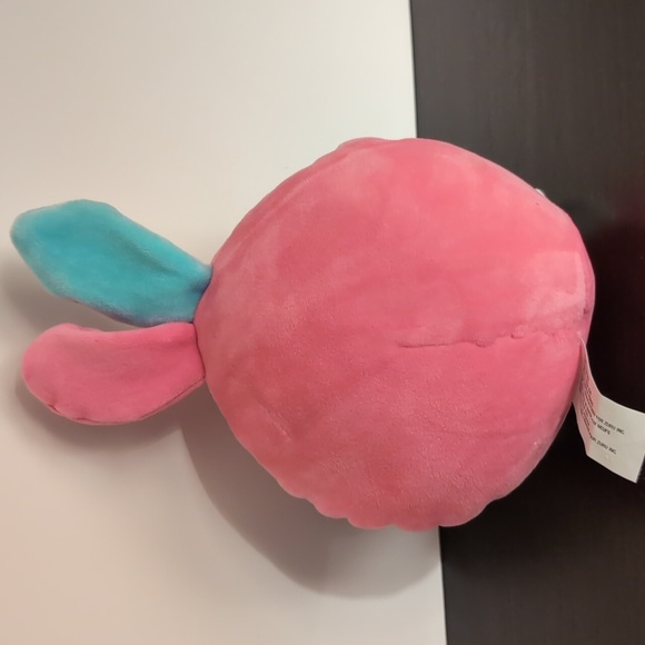 Zuru Snackles Brittany the Bunny  Plush with Cinnabon Cupcake. - Picture 4 of 8